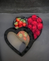 box_truskawkowe_serce_czarny_2.jpg