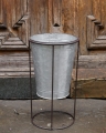 Stojak z doniczką okrągły M_1.jpg